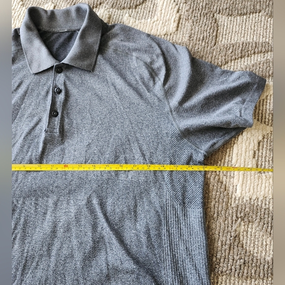Lululemon Men's Metal Vent Tech Polo Shirt Seamless Grey, Size XL - Picture 5 of 8